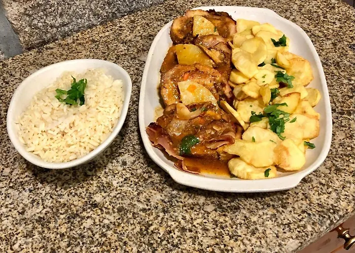 게스트하우스 Monte Carlo - Restaurante E Local *